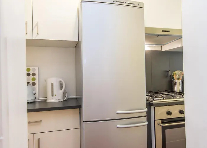 Spacious 2br In The Historic Center *