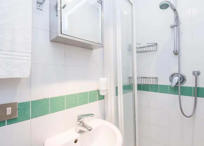 Spacious 2br In The Historic Center